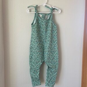 Oak Meadow Kids NWOT - Floral Tie-Shoulder Jumpsuit